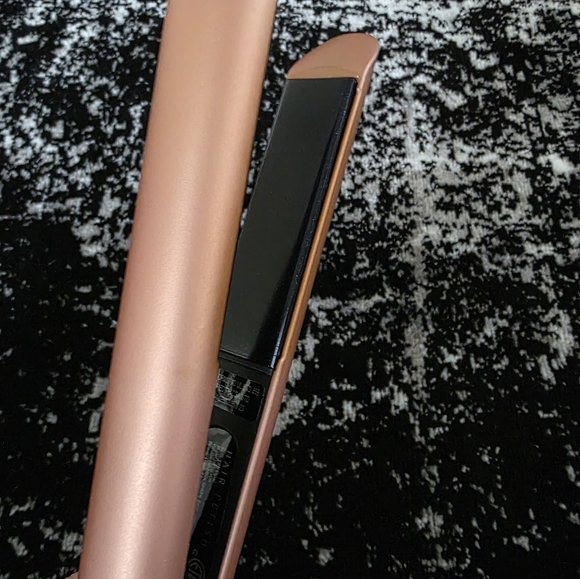 Hair Fetish Hedonist 1.25" Flat Iron with Japanese Tourmaline Plates Fire Opal - Picture 9 of 11